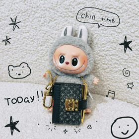 Louis Vuitton LV letter mini notebook keychain-3553